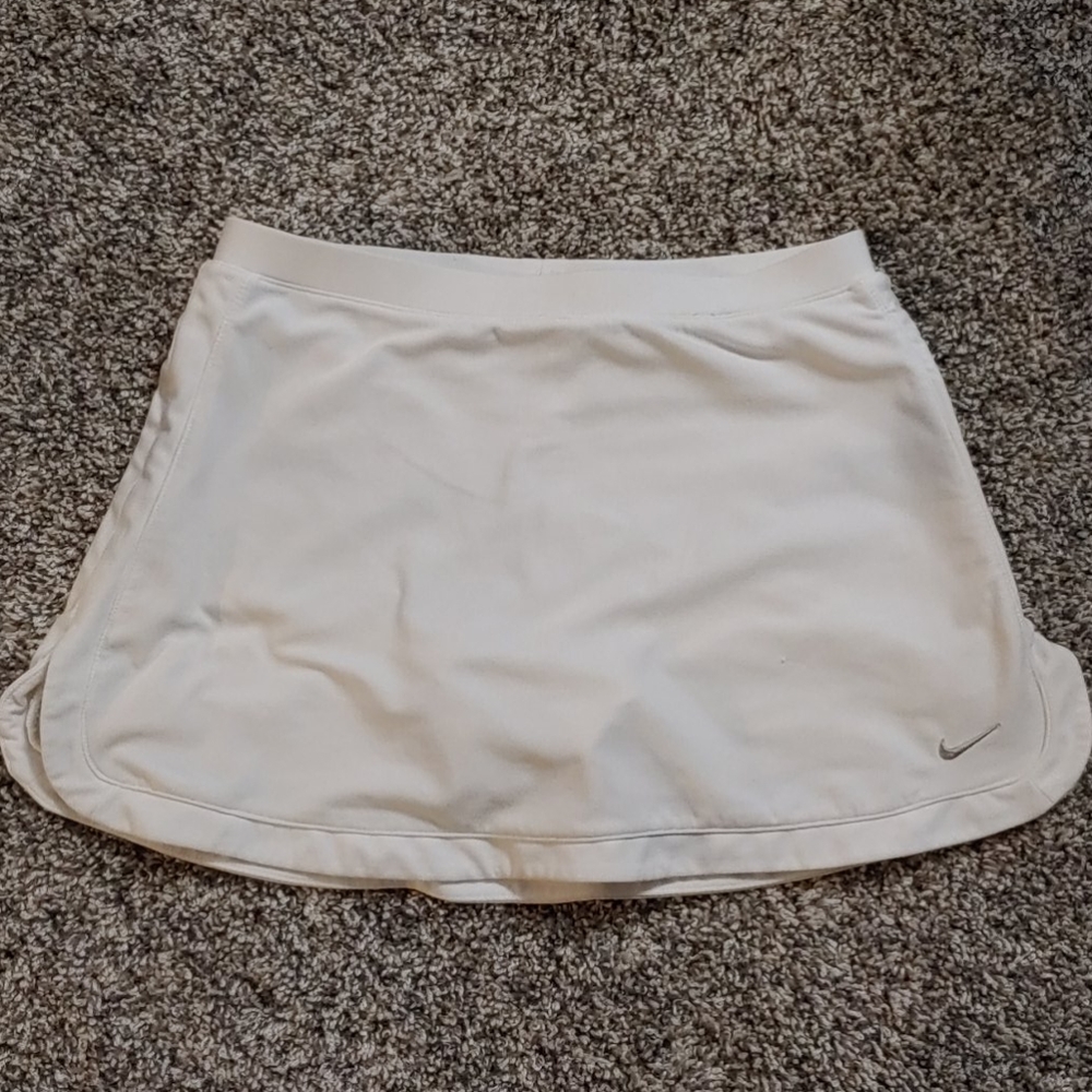 Youth Nike FIT DRY tennis skort